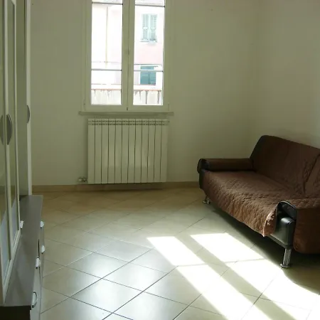 4 Locale Dom wakacyjny Albenga